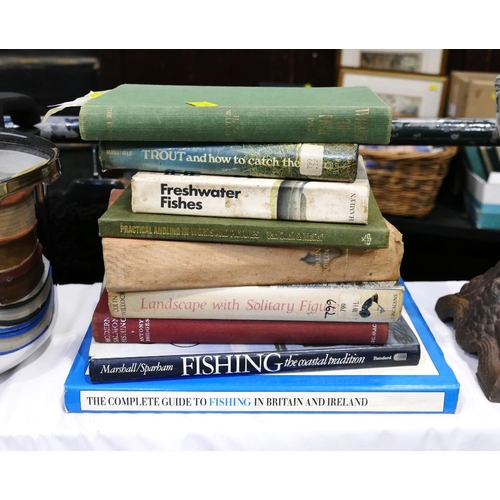 338 - Collection of books - Fishes and fishing