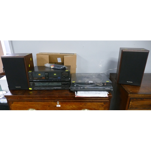 14 - Technics FG Servo automatic turntable system SLBD22, tape deck, stereo receiver, speakers, instructi... 