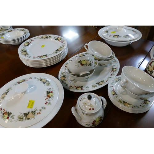 23 - Large Royal Doulton Miramont pattern tea and dinner service