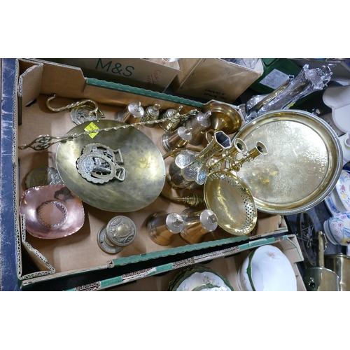 337 - Box of brassware - bells, plaque, horse brasses, candlesticks etc