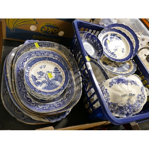 308 - Blue and white - tureens, ashettes, Booths Real Old Willow plates etc