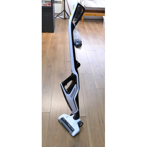 39 - Beko Turbo Power vacuum cleaner