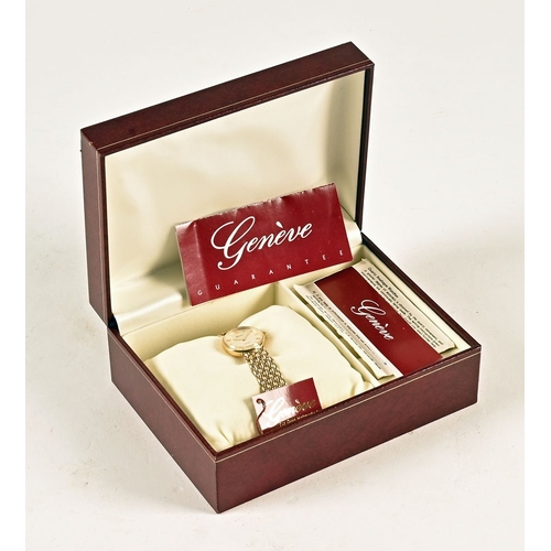 569 - A Geneve 9 ct gold ladies wristwatch, the dial marked Geneve Gold and with baton markers, cased.  Di... 