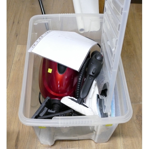 17 - Simbr steam cleaner with accessories