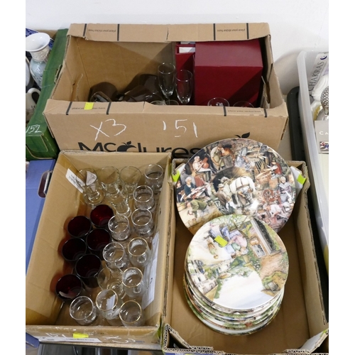 151 - Collectors' plates, glassware etc