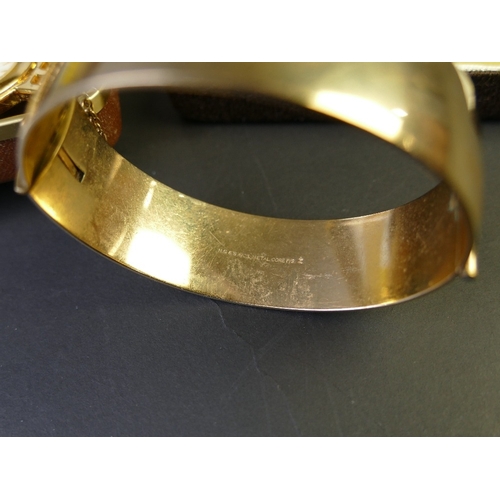 312 - 9 ct with metal core bangle, brooches, watch, necklace etc