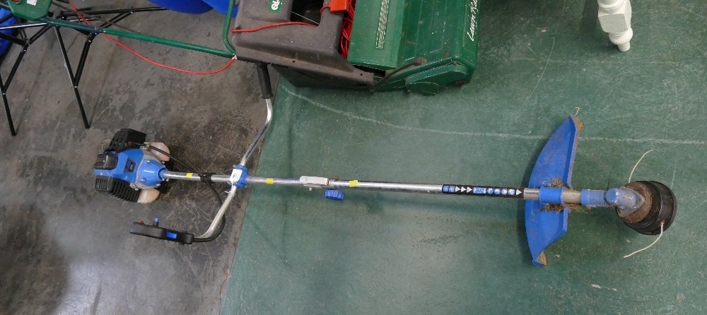 SGS 52cc petrol strimmer