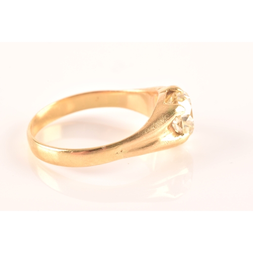 42 - An 18ct yellow gold solitaire diamond ring, set with an old cushion-cut diamond of approximately 2.7... 