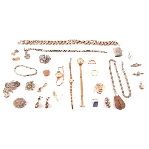 71 - A group of gold jewellery items, to include a 22ct gold wedding band, a ladies 9ct yellow gold Rotar... 