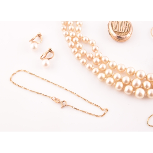 95 - A faux pearl necklace with 9ct yellow gold clasp, together with a pair of yellow metal and pearl cli... 