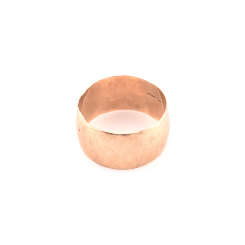 119 - A 9ct gold wide wedding band, size Y.