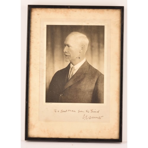 301 - A collection of political and royal memorabilia and ephemera relating to Prime Minister David Lloyd ... 