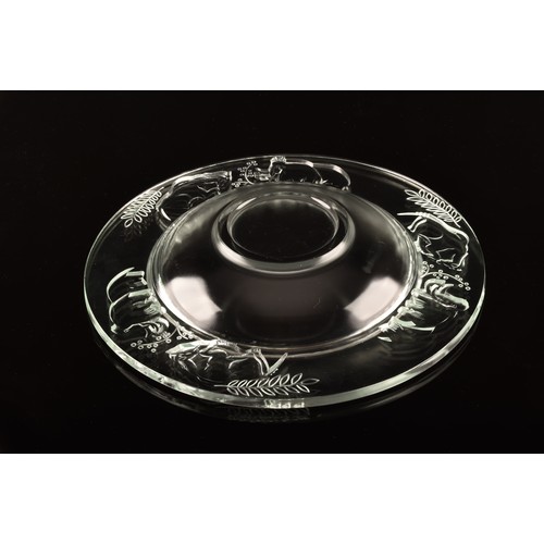 284 - A Verlys 'Prehistorique' clear glass bowl, featuring pre-historic animals, in 'Satinee Clair' finish... 