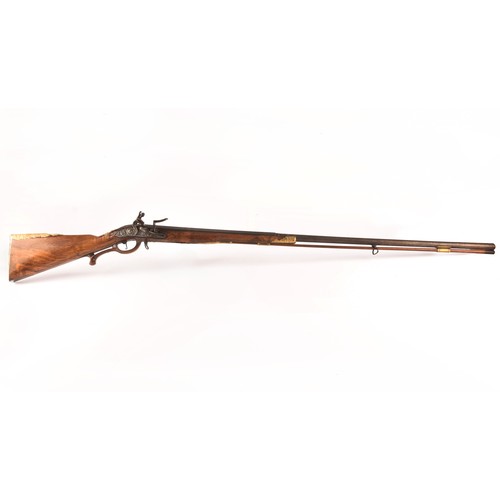 315 - A fine and rare 18th century Austrian flint lock rifle, with swamped damascus barrel, cylindrical ov... 