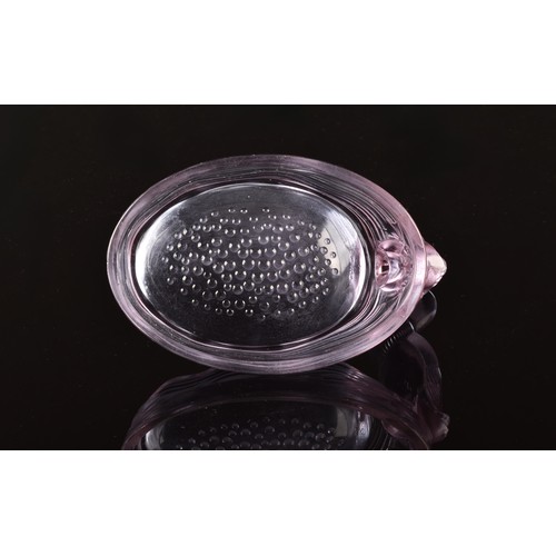 294 - A Verlys mauve glass ashtray or 'cendrier', in 'Le Canard' design, 11cms diameter. Signed 'Verlys Fr... 