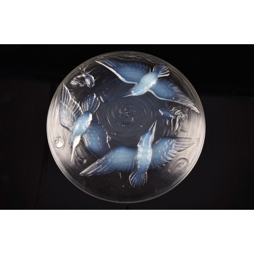 299 - A Verlys opalescent glass bowl, decorated with birds and koi fish with exterior moulding decoration,... 