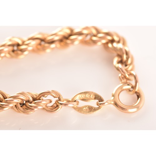 77 - A small group of gold jewellery, to include a 9ct yellow gold belcher chain, 56cm in length, 11.3 gr... 