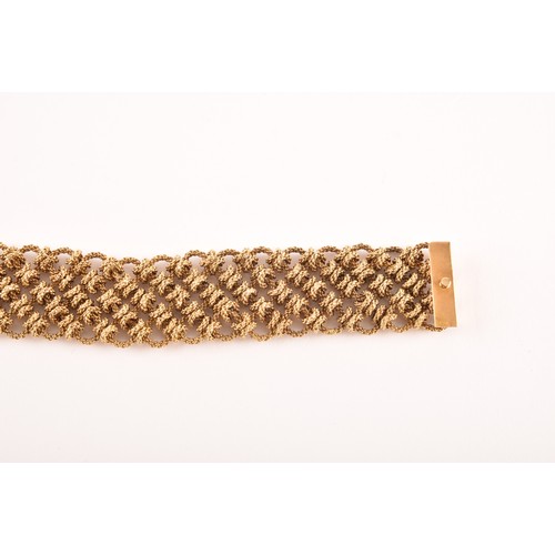 1 - A 18ct yellow gold mesh link bracelet, full English hallmarks with French import mark, maker's mark ... 