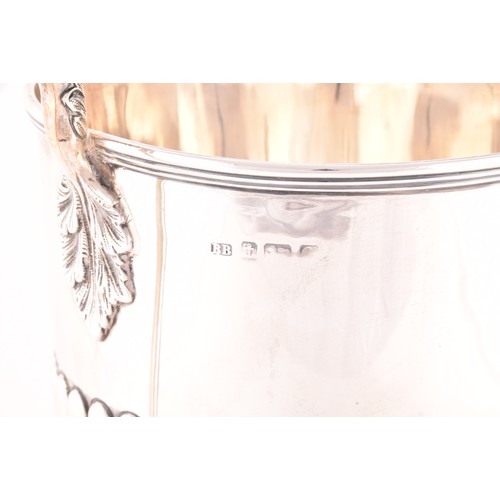 173 - A Edward VII large silver twin handled trophy cup, hallmarked Birmingham 1904 by the Barker Brothers... 