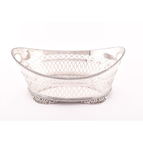 205 - A silver bread basket on feet, Dutch, circa 1900 by G.C. Reeser and son, open fret design, 26.5 x 18... 