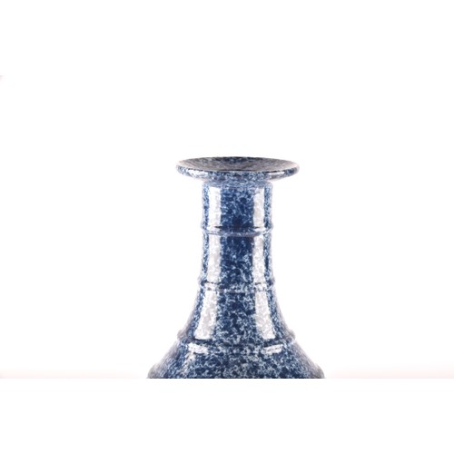 2 - A Chinese Qing Dynasty Imperial Snowflake-blue vase (清雍正 御窑青金石釉弦紋瓶), the banded body with speckled b... 