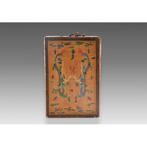 36 - An early 19th century Chinese carved and painted wooden vase box, c.1820-1830, with twin bronze carr... 