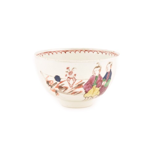 269 - A 18th century Lowestoft tea bowl, 8cm, and a Lowestoft saucer, 12cm, both with painted decoration o... 