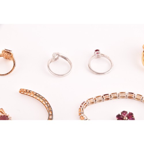 115 - A group of silver and gem set jewellery, to include a silver gilt and orange citrine line bracelet, ... 