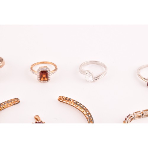 115 - A group of silver and gem set jewellery, to include a silver gilt and orange citrine line bracelet, ... 