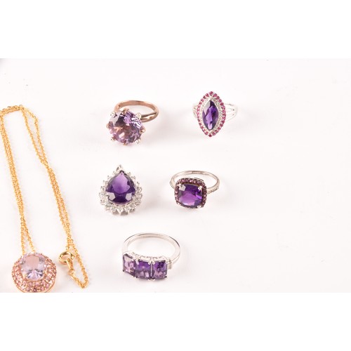 121 - A group of silver and amethyst jewellery items, including a pear-cut amethyst pendant, a chequerboar... 