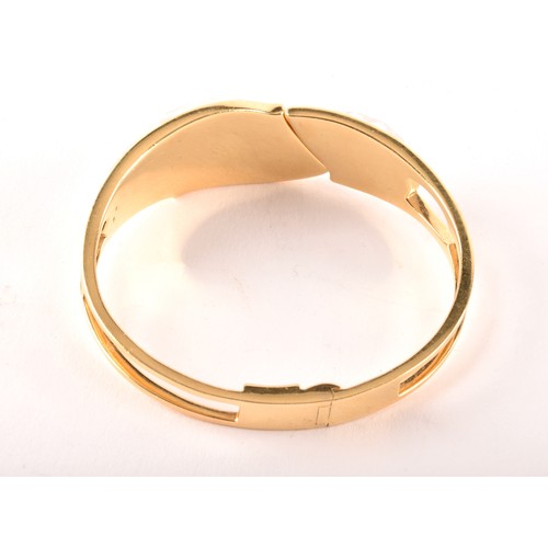 144 - A Stephen Webster 18ct yellow gold crystal haze and diamond bangle, interior diameter 5.6cm, 59 gram... 