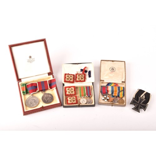 301 - A collection of assorted medals, including a miniature 1914/1915 star British war and victory WW1 me... 