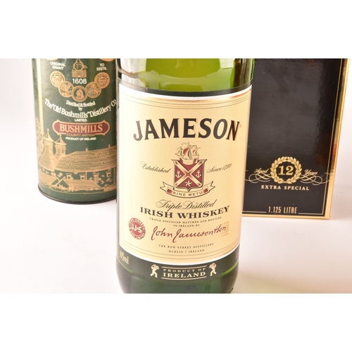 314 - A group of seven bottle of whisky, including Johnnie Walker black label 12 year old, Dimple Haig 12 ... 