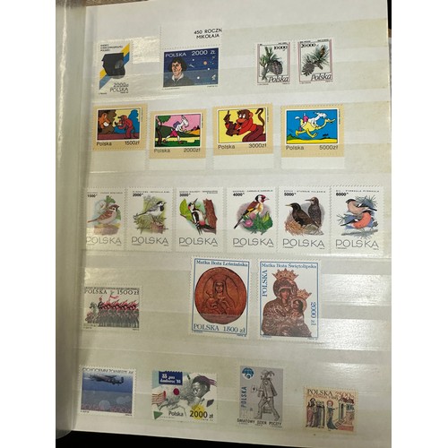 262 - Stamps. Polish Polska. A quantity of stamps albums, mostly well presented and unmounted in albums in... 