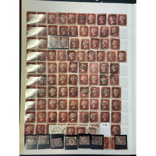 267 - GB Stamps. A large collection of stamps mostly unmounted in albums, many mint, including 1840-1981, ... 