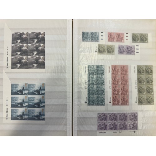 267 - GB Stamps. A large collection of stamps mostly unmounted in albums, many mint, including 1840-1981, ... 