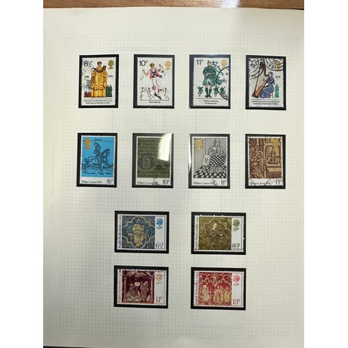 267 - GB Stamps. A large collection of stamps mostly unmounted in albums, many mint, including 1840-1981, ... 