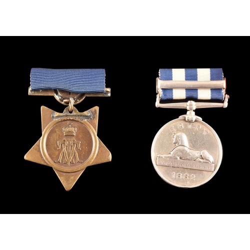 100 - An Egypt Campaign medal pair awarded to Corporal J. Beardsley 2nd Battalion Highlanders Light Infant... 