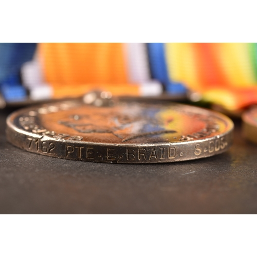 323 - A Great War four medal LSGC group to: 7162 / 2688078 Sergeant E. Braid, Scots Guards. Comprising: A ... 