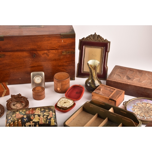 289 - A collection of antique wooden boxes and dressing table items, including a 19th century mahogany dec... 