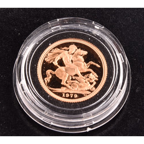 138 - A 1979 22ct gold full proof sovereign Royal mint with paperwork and original case, 8 grams.