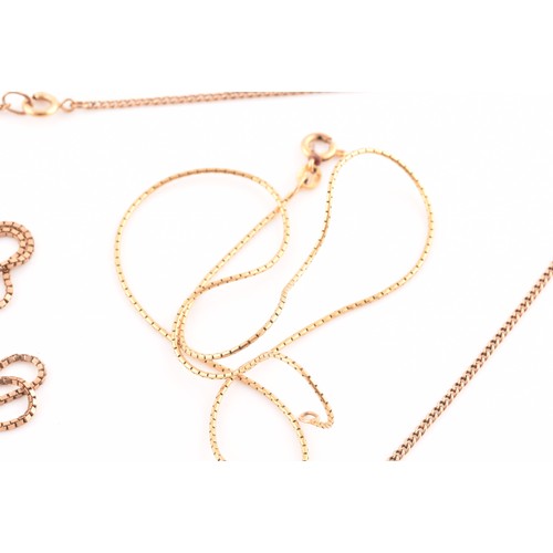 117 - A collection of 9ct gold jewellery to include a 9ct yellow gold fine trace chain, 50cm long, suspend... 