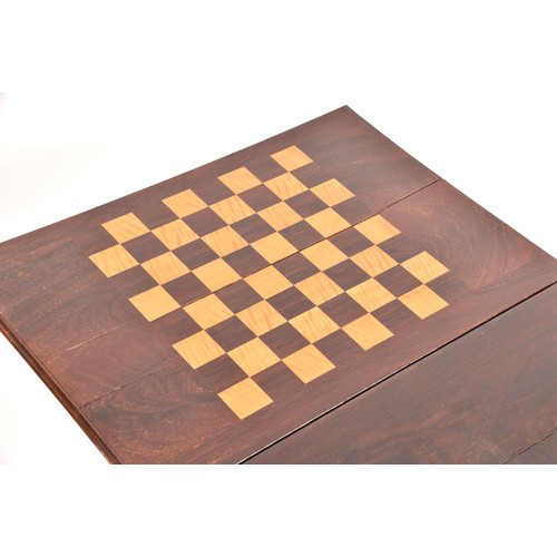 370 - A Regency rosewood chess top work table, the foldover top with inlaid chess board, over a frieze dra... 