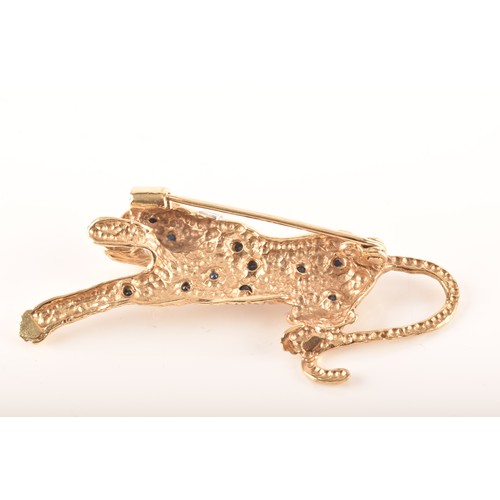 60 - A 9ct gold leaping leopard brooch, together with a pair of 18ct gold stud earrings. (2)