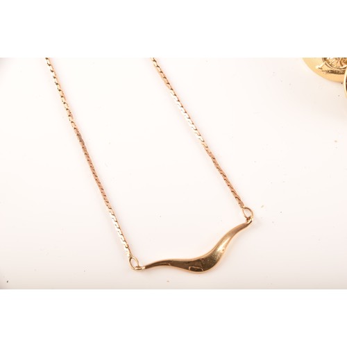 65 - A 9ct gold necklace wishbone necklace, together with a sundry of costume jewellery including necklac... 