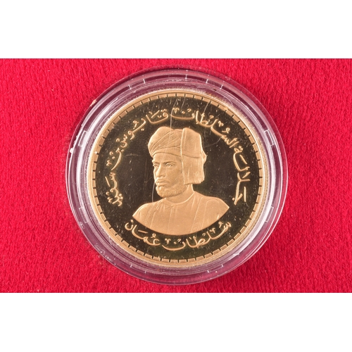 A Royal Mint gold Five Rials coin of the Sultanate of Oman, dated 1977 ...