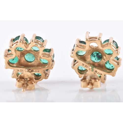 35 - A pair of 10ct yellow gold floral emerald cluster earrings, (one loose stone), each 1 cm diameter, w... 