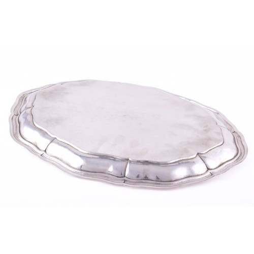 165 - A continental 800 standard silver pie crust tray, 38 x 29 cm.