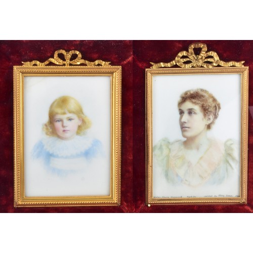 236 - A late Victorian portrait of a lady, depicting a lady with a fine pearl hair pin, wearing a pastel c... 