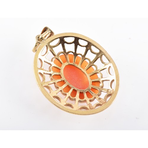 62 - A 9ct yellow gold cameo oval pendant, featuring openwork detail to mount and fitted with bale, 2.1 c... 